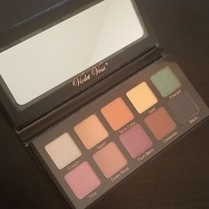Violet Voss Essentials Eyeshadow Palette